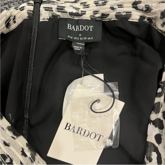 Bardot Dress NWT - Picture 9 of 9